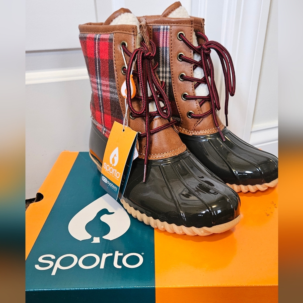 BRAND NEW Sporto Womens Red Plaid Duck Boots - Black and Brown